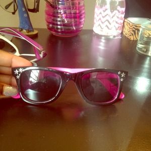 Black sunglasses with stars