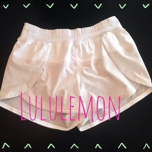❌❌SOLD❌❌LULULEMON run shorts