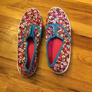 Flowered Sneakers