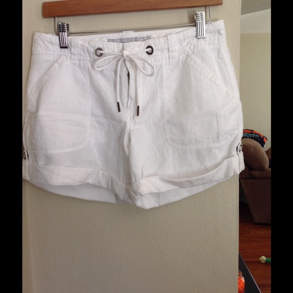 White Old Navy tie shorts