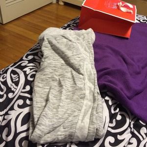 Cute light grey joggers