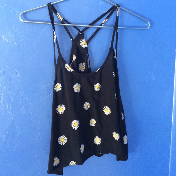 Brandy Melville Daisy Tank