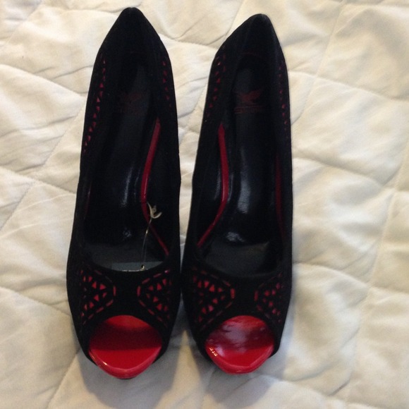 Red and black platform heels