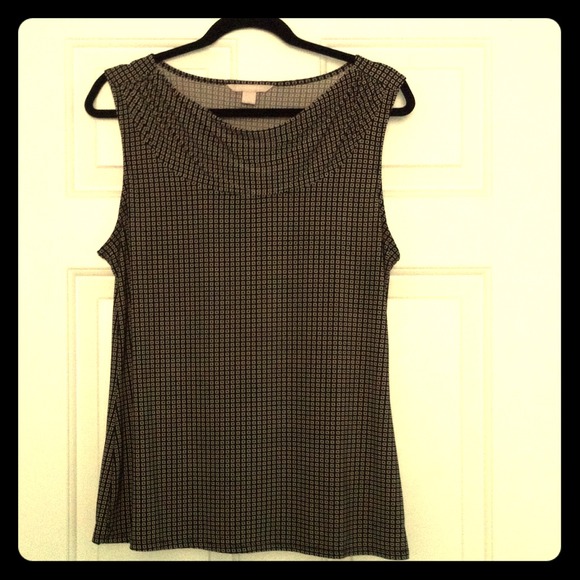 ⛔️SOLD⛔️Sleeveless Blouse w/Draped Bib