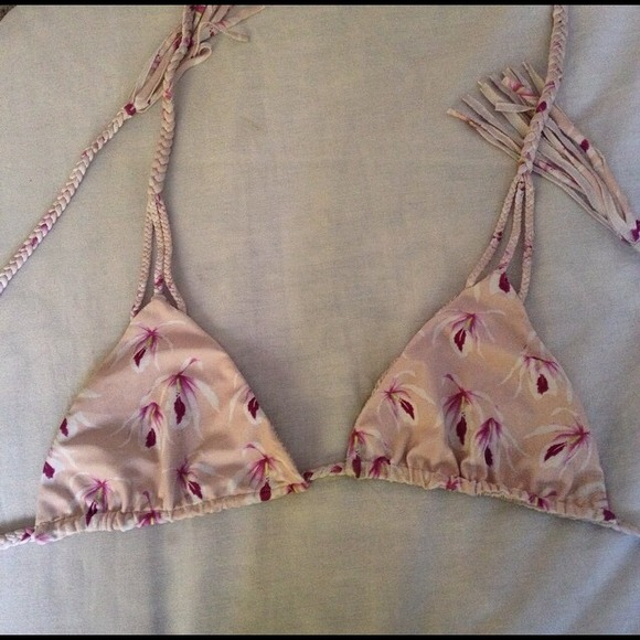 Acacia swimwear Veneto top in island orchid