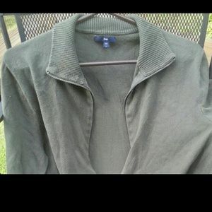 GAP Mock zip-up top - Sz L