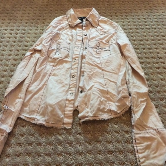 cute long sleeved shirt!