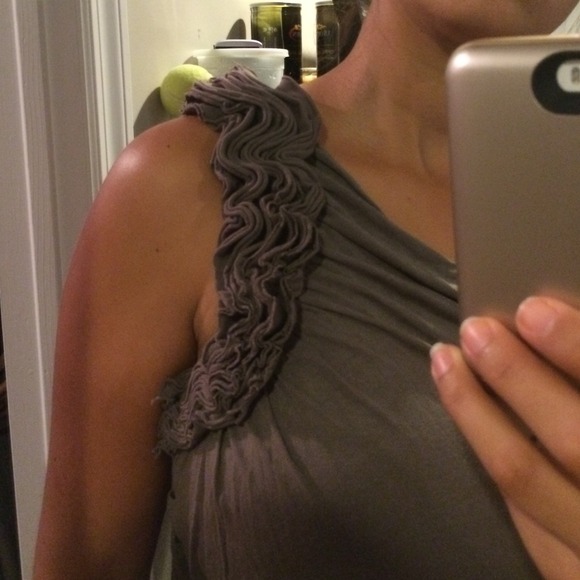 Top - Picture 2 of 3