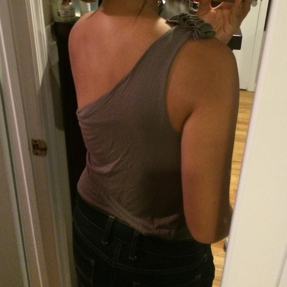 Top - Picture 3 of 3