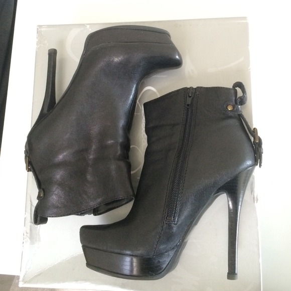 Jessica Simpson Kenzy 6.5' - Blk Bomber Leather - Picture 4 of 4