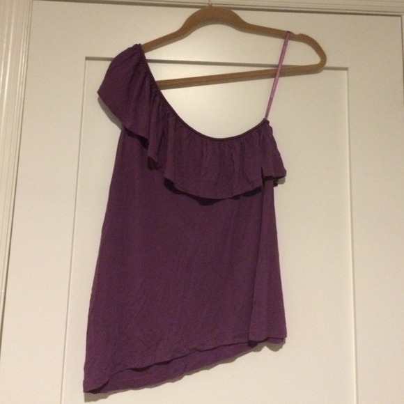 Top - Picture 4 of 4