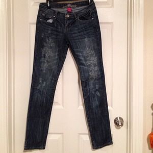 Skinny jeans by almost famous size 9