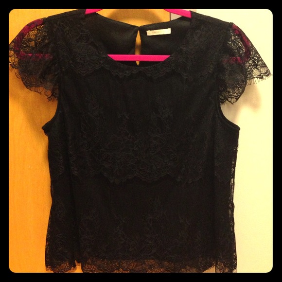 Forever 21 all over lace top