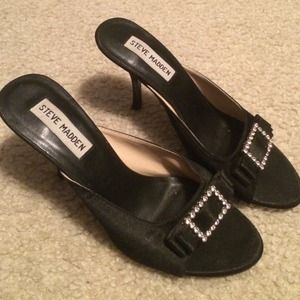 Steve Madden black jewel sandals heels