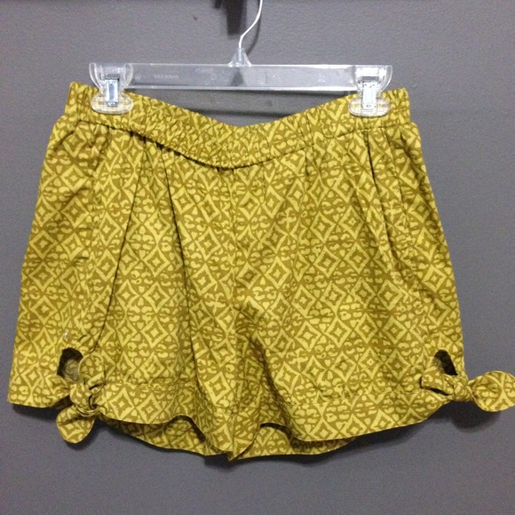 Anthropologie coreylynncalter Yellow Print Shorts - Picture 2 of 4