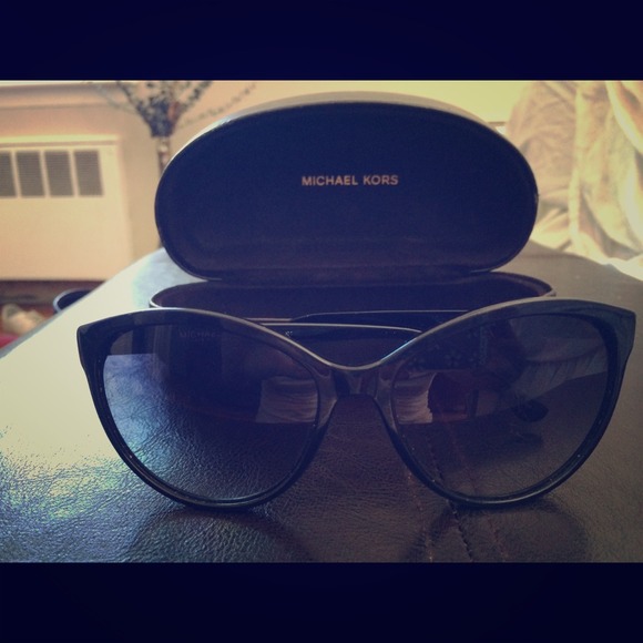Michael Kors sunglasses. Good condition.
