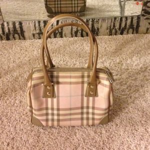 Authentic Vintage Burberry Handbag--HOLDING