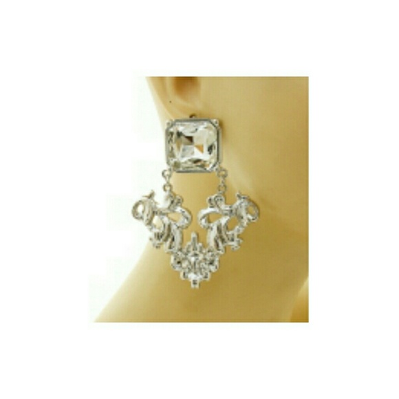 Fashion Clear Stone Earrings