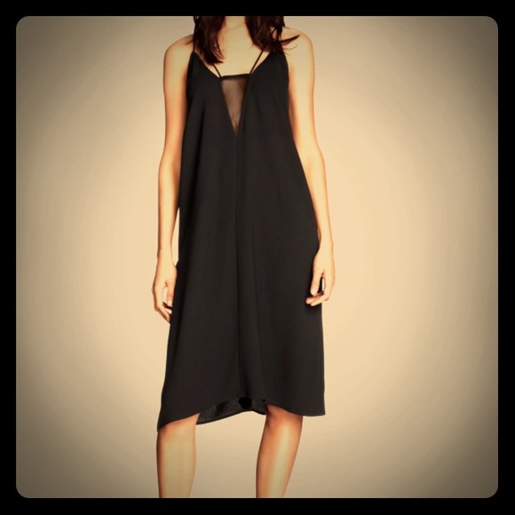 💰SOLD NWT H&M Crepe Dress💰