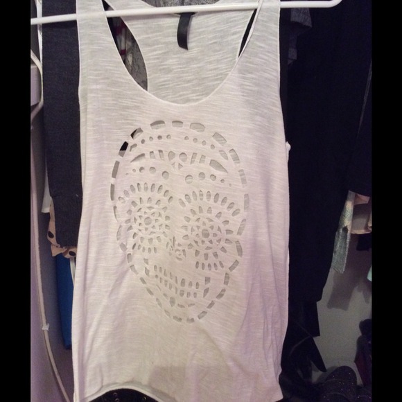 Sugar skull tank.