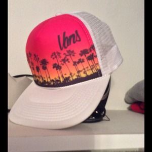 Vans snap back
