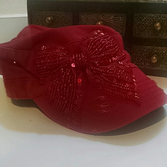 Red bow baseball cap - Picture 3 of 4