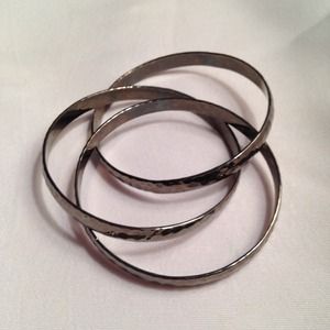 Express bangles