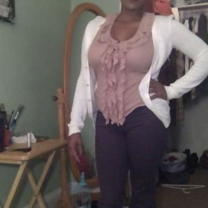 Pink ruffle zipper vest