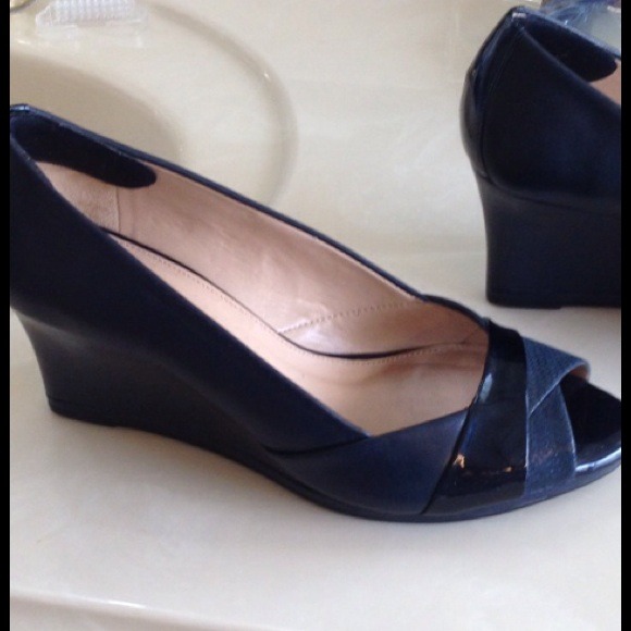 Antonio Melani  leather wedges "New"