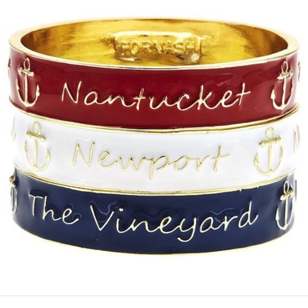 NWT Fornash New England Slogan Bangle (White)
