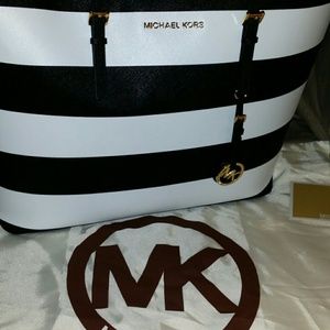 Michael Kors Purse and