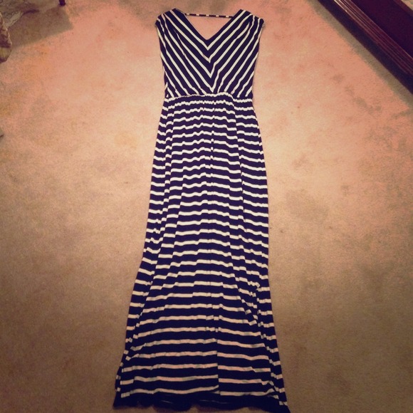 Mossimo maxi dress