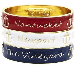 HOST PICK:) "New England" Slogan Bangle (Red)