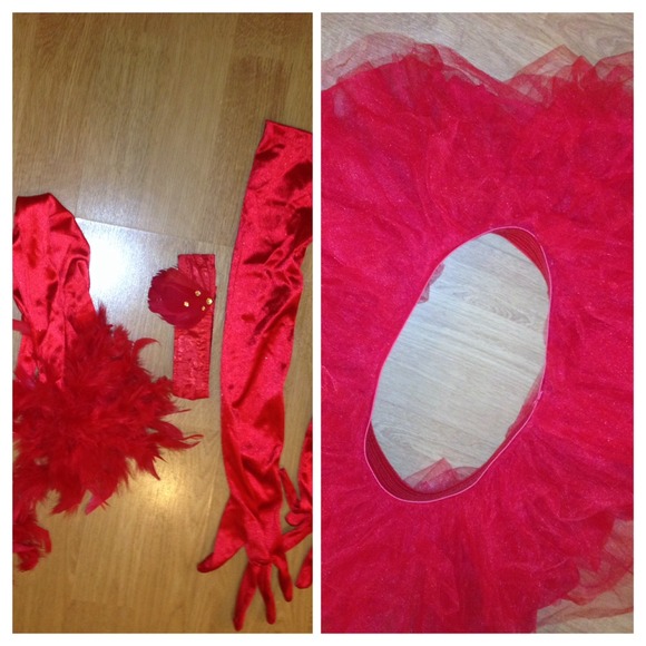 ❤❤SOLD EBAY❤❤Sexy macaw costume size xxs-s - Picture 4 of 4