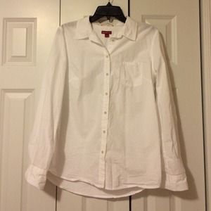 White button up shirt