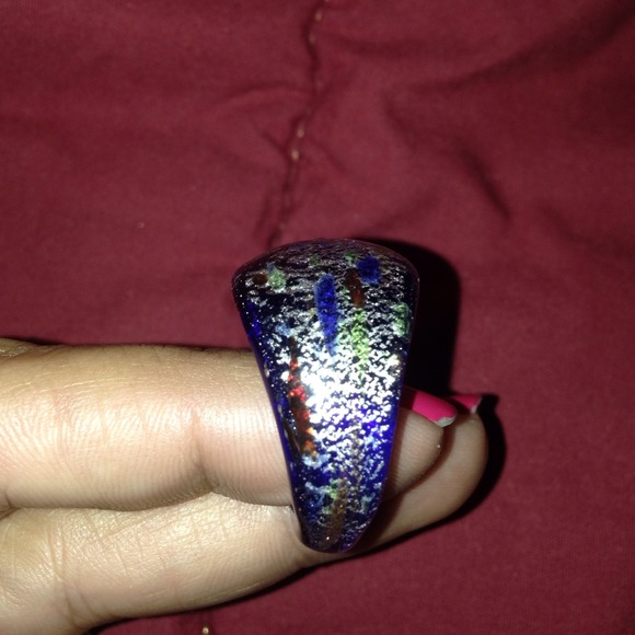 Glass ring - Picture 2 of 3