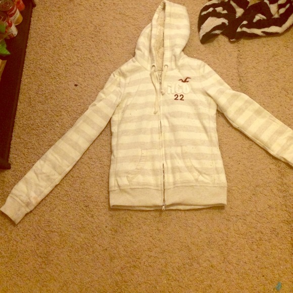 Fur-lined hollister stripped hoodie