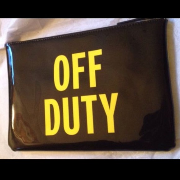 ⛔SOLD⛔Kate Spade Taxi Clutch - Picture 2 of 4