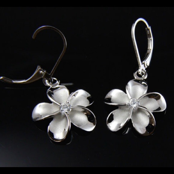 Triple Shiny Plumeria Flower .925 Sterling Silver Stud Earrings