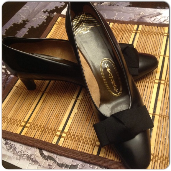 Vintage Custom Craft Black bow shoes sz 7 aa Narrow - Picture 3 of 6