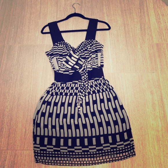 BCBGeneration dress