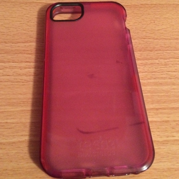 Tech21 Pink iPhone 5/5s case!
