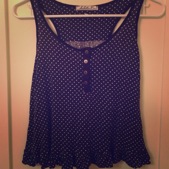 Adorable Chloe k crop