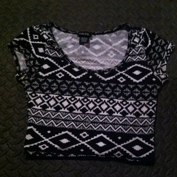 Tribal print crop top