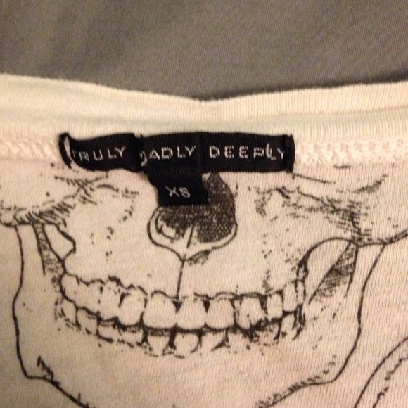 Cropped tee - Picture 2 of 2