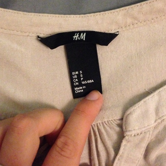 Tan tee - Picture 3 of 4