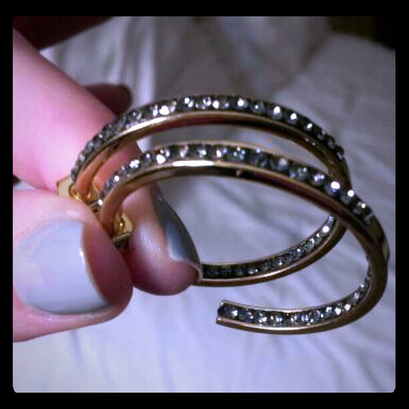 Macys Hoops - Picture 1 of 4