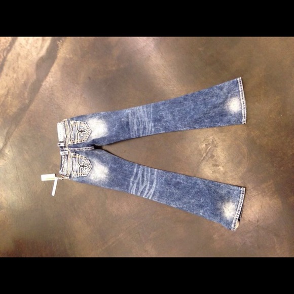 Nwt Womens Rock Revival Jeans Sun Boot - Picture 2 of 3