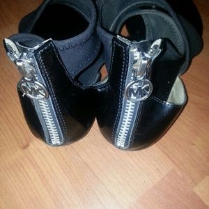 Michael Kors gladiator black sandals , flats