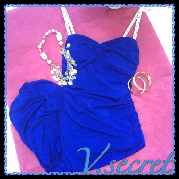 🎉SOLD🎉 - Picture 2 of 4